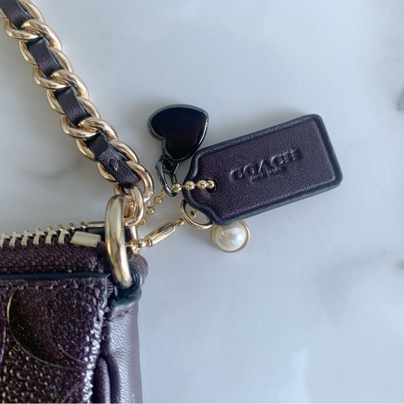 COPY - Brand New Coach Handbag - Picture 4 of 8